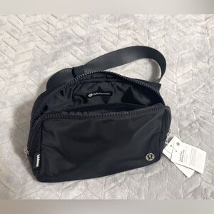 NWT Lululemon Everywhere Belt Bag Large 2L
